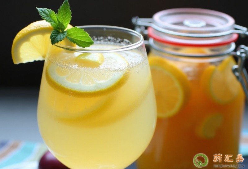 喝檸檬蜂蜜水的8個好處 喝檸檬蜂蜜水的8個好處